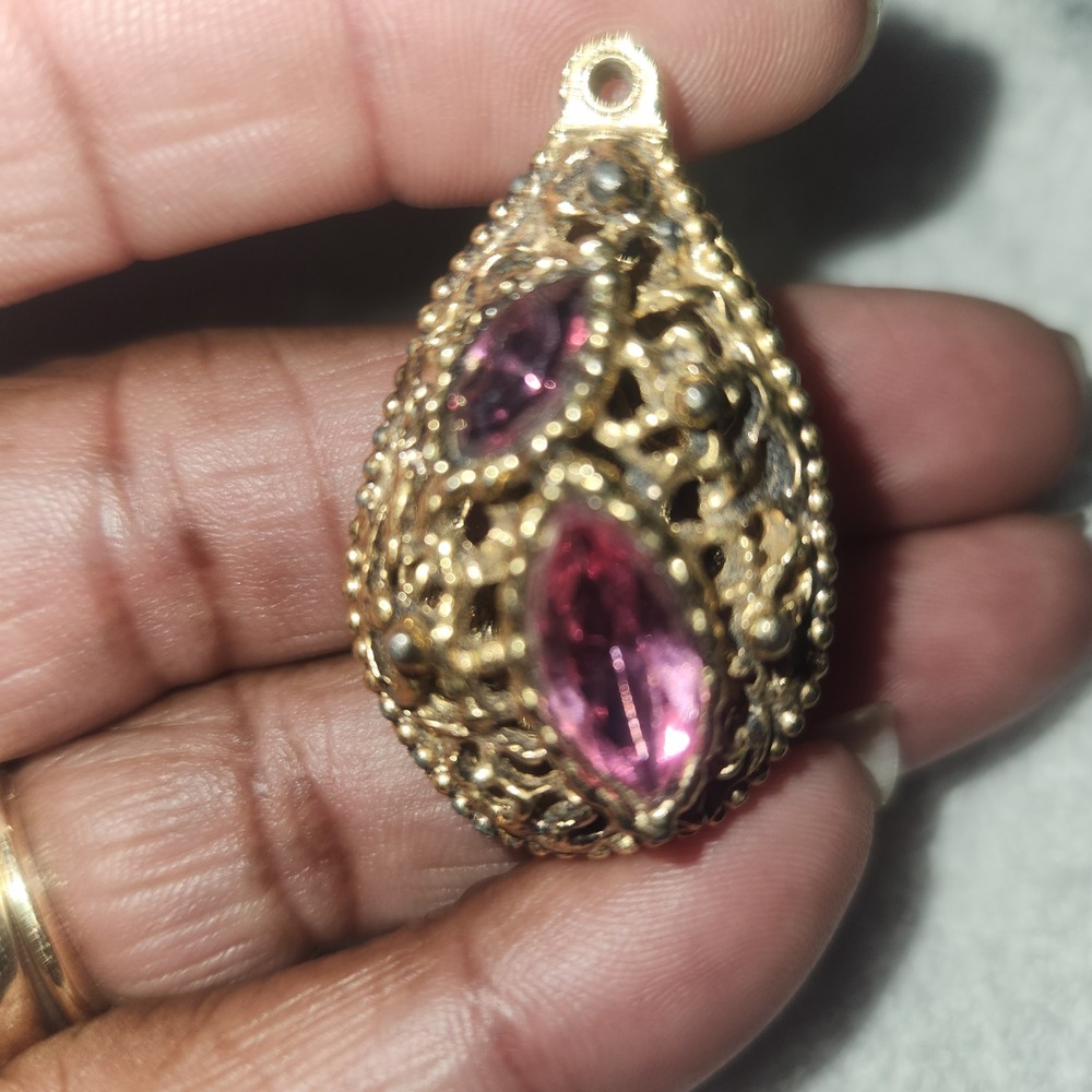 Vintage Gold Tone Filigree Teardrop Pendant Pink Purple Marquise Rhinestone